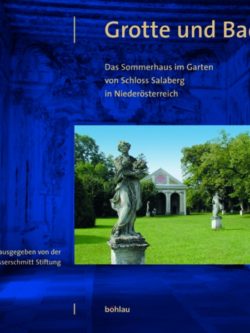Grotte und Bad. Das Sommerschloss im Garten von Schloss Salaberg in Niederösterreich.