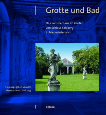 Grotte und Bad. Das Sommerschloss im Garten von Schloss Salaberg in Niederösterreich.